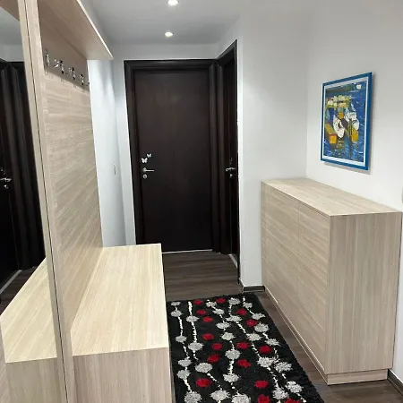 Cactus Coastal: 3-bedroom * Vlorë