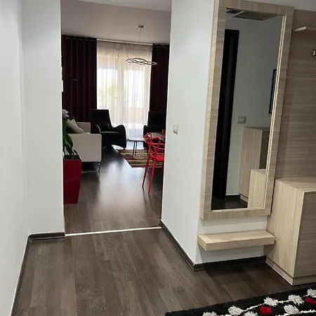 شقة Cactus Coastal: 3-bedroom فلورا