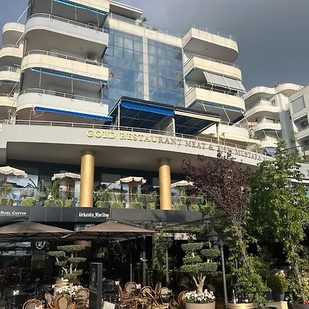 Cactus Coastal: 3-bedroom Vlorë